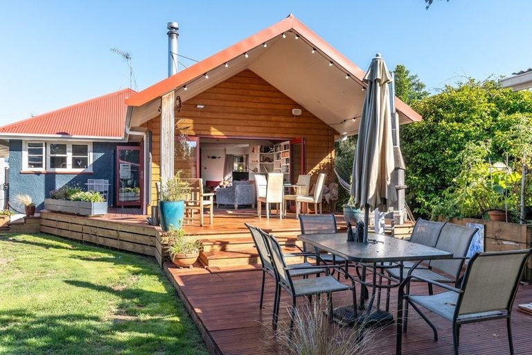 Photo of property in 12 Dixon Street, Carterton, 5713