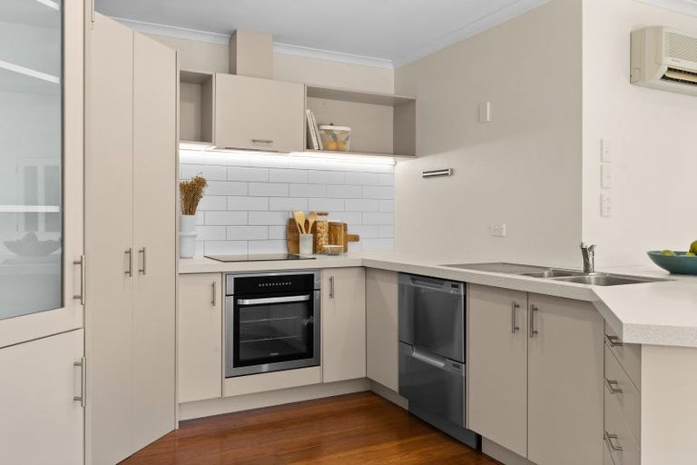 Photo of property in 53 Rotokawa Street, Taupo, 3330