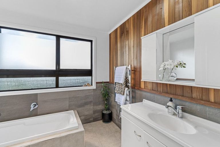 Photo of property in 10 Delta Way, Te Kowhai, Hamilton, 3288