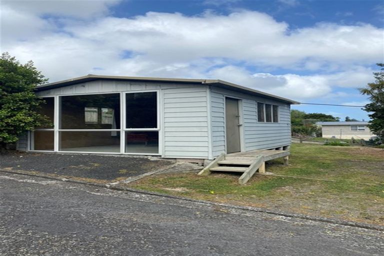 Photo of property in 16 Kohe Street, Parahaki, Whangarei, 0112
