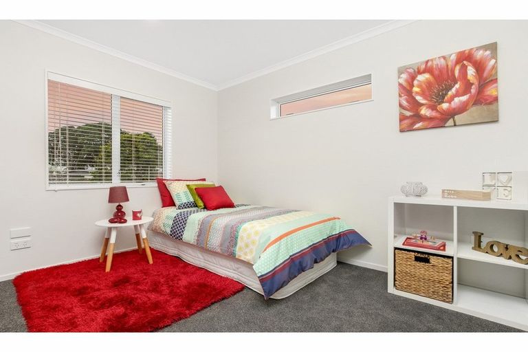 Photo of property in 72a Henwood Road, Mangere East, Auckland, 2024