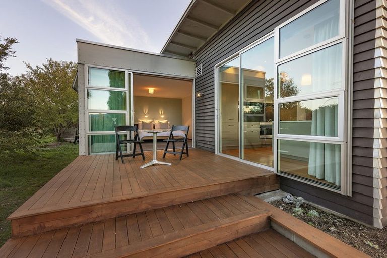 Photo of property in 10 Bridgewater Terrace, Albert Town, Wanaka, 9305