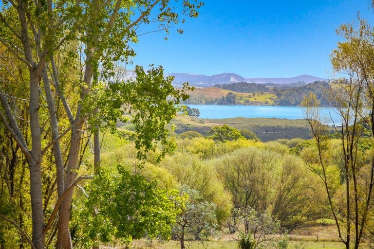 Photo of property in 1180 Oneriri Road, Kaiwaka, 0573