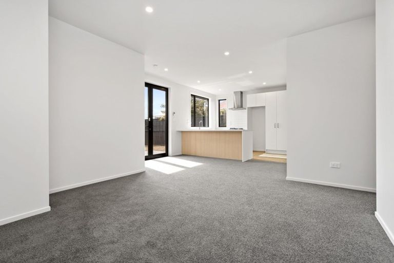 Photo of property in 4a Heath Street, St Andrews, Hamilton, 3200