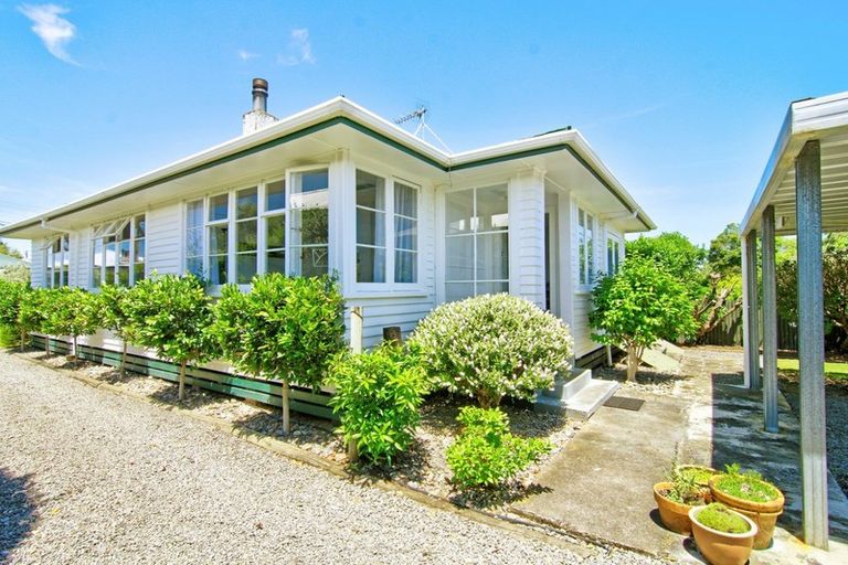 Photo of property in 4 Wyndham Street, Carterton, 5713