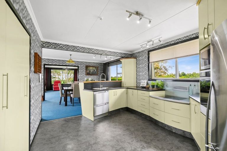 Photo of property in 199 Henwood Road, Paraite, New Plymouth, 4372