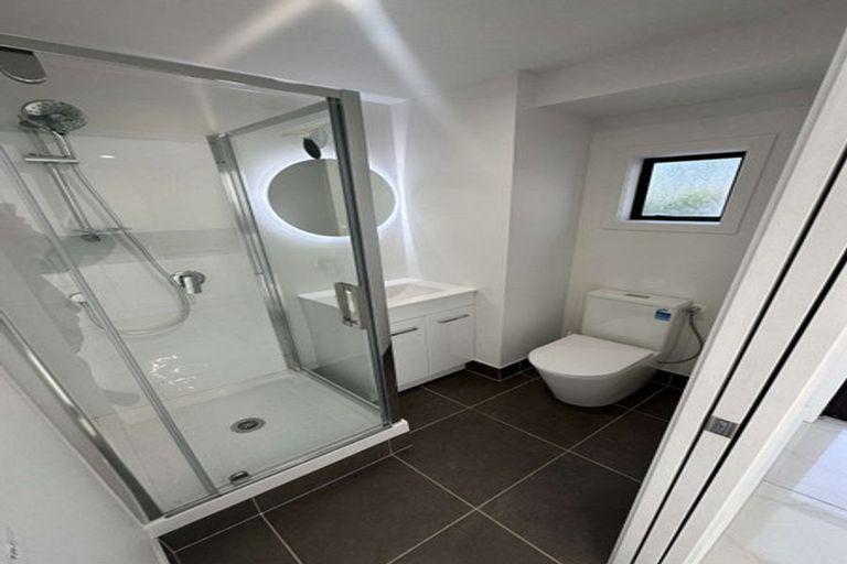 Photo of property in 1/25 Cron Avenue, Te Atatu South, Auckland, 0610