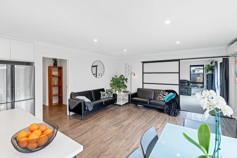 Photo of property in 34 Bradwell Crescent, Halswell, Christchurch, 8025