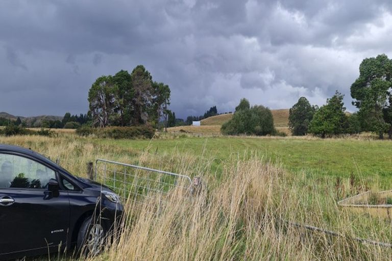 Photo of property in 2174 Rangiwahia Road, Rangiwahia, Kimbolton, 4774