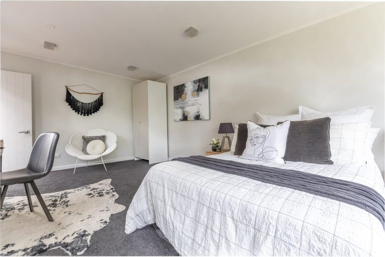 Photo of property in 241 Middleton Road, Glenside, Wellington, 6037