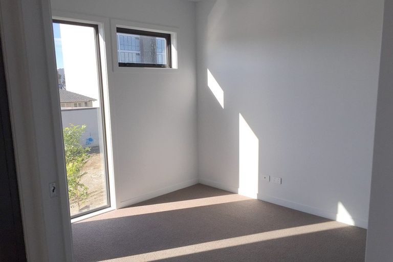 Photo of property in Frank Sargeson Apts, 104/74 Anzac Street, Takapuna, Auckland, 0622