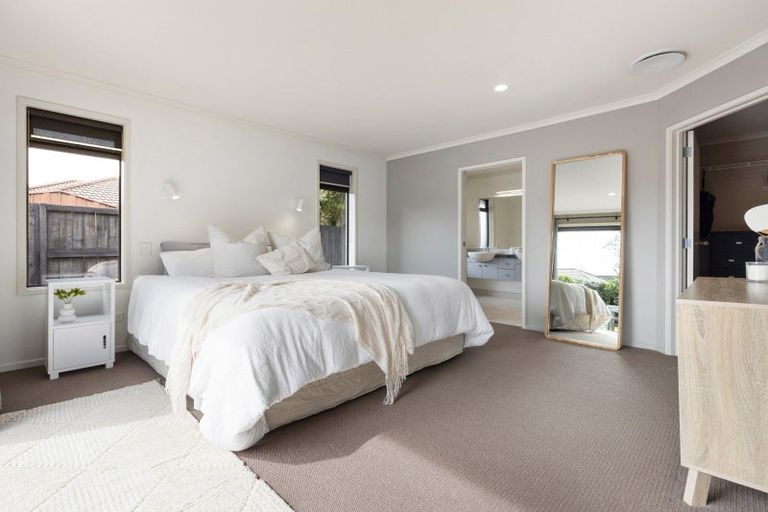 Photo of property in 28 Somerton Drive, Huntington, Hamilton, 3210