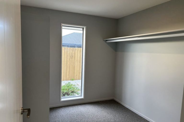 Photo of property in 24 Burnham School Road, Rolleston, 7614