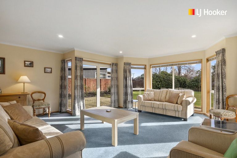 Photo of property in 3 Bishop Verdon Close, Mosgiel, 9024