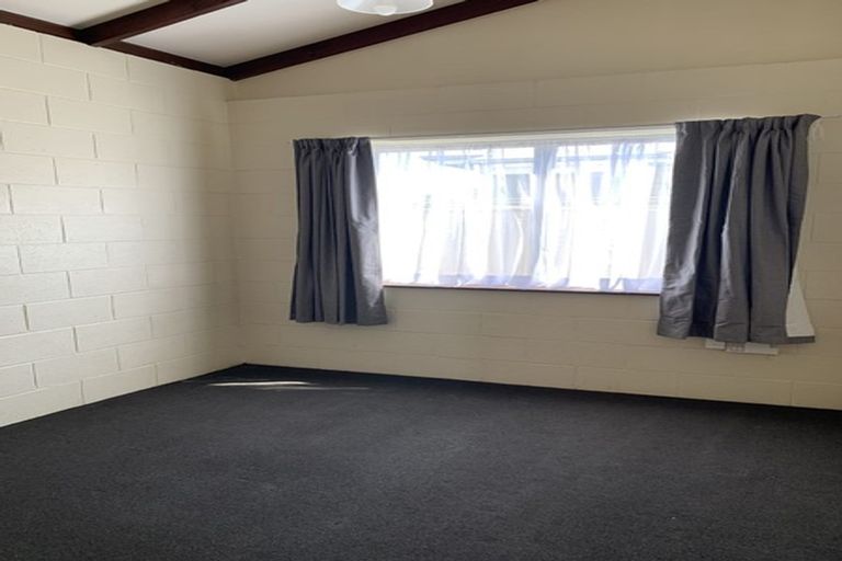 Photo of property in 1/204 Grove Road, Mayfair, Hastings, 4122