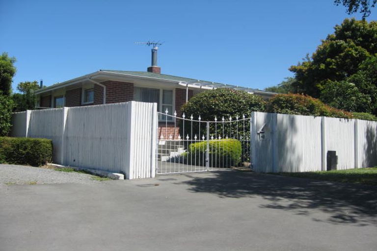 Photo of property in 40 Athol Terrace, Upper Riccarton, Christchurch, 8041