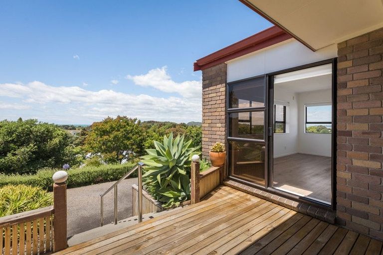 Photo of property in 2 Denby Close, Athenree, Katikati, 3177