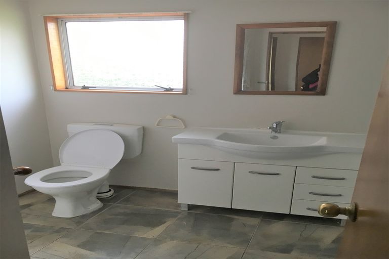 Photo of property in 68 Kemp Road, Kerikeri, 0230