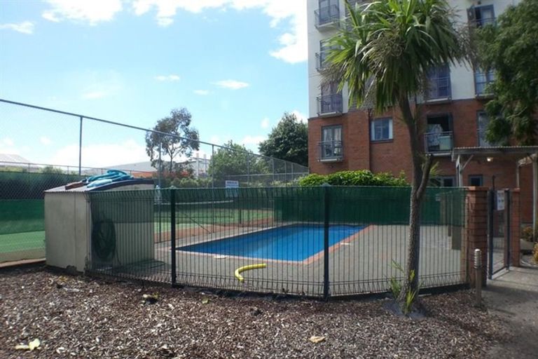 Photo of property in 2j/10 Crown Lynn Place, New Lynn, Auckland, 0600