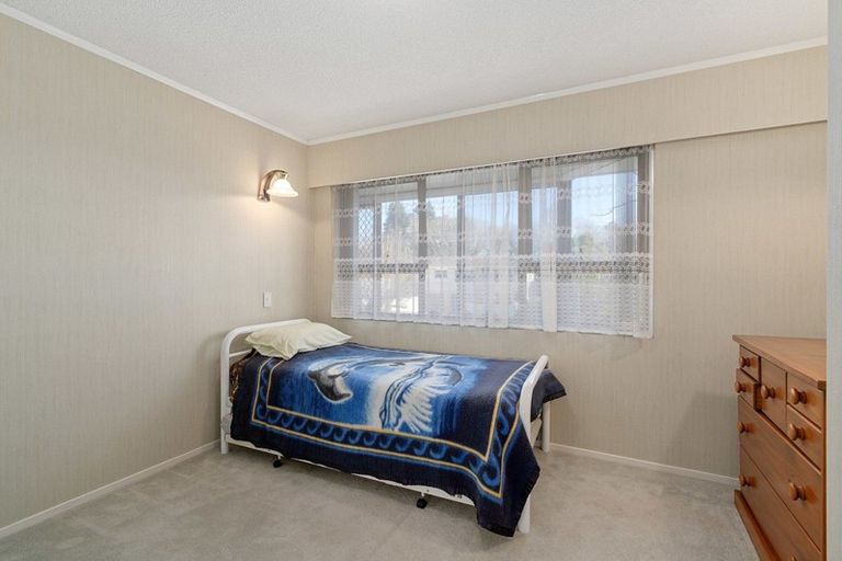 Photo of property in 2 Ngahere Street, Inglewood, 4330