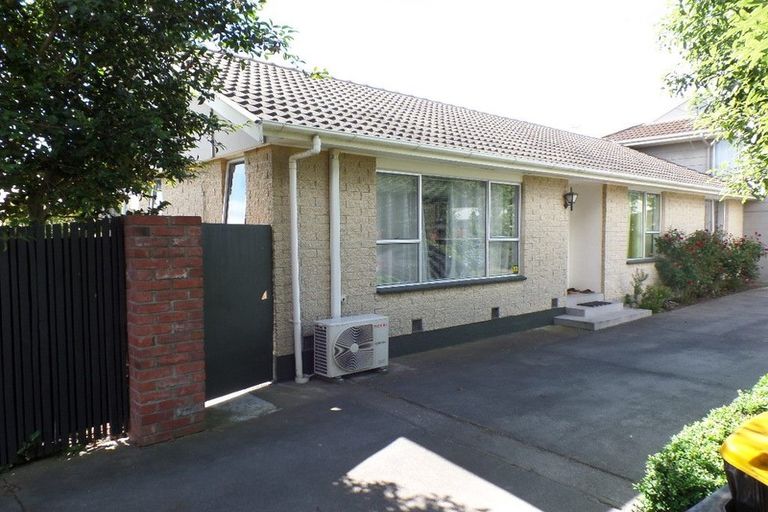 Photo of property in 17 Mckellar Place, Hornby, Christchurch, 8042