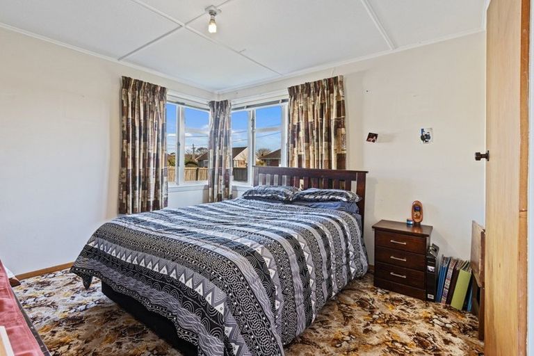 Photo of property in 53 Lyndhurst Crescent, Aranui, Christchurch, 8061