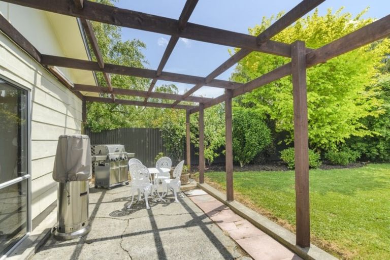 Photo of property in 8 Flower Street, Bulls, 4818