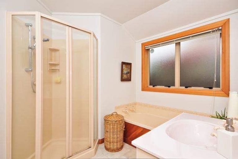 Photo of property in 15 Munro Place, Flagstaff, Hamilton, 3210