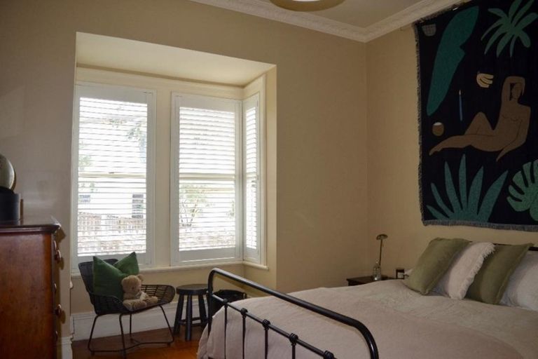 Photo of property in 15 George Street, Thorndon, Wellington, 6011