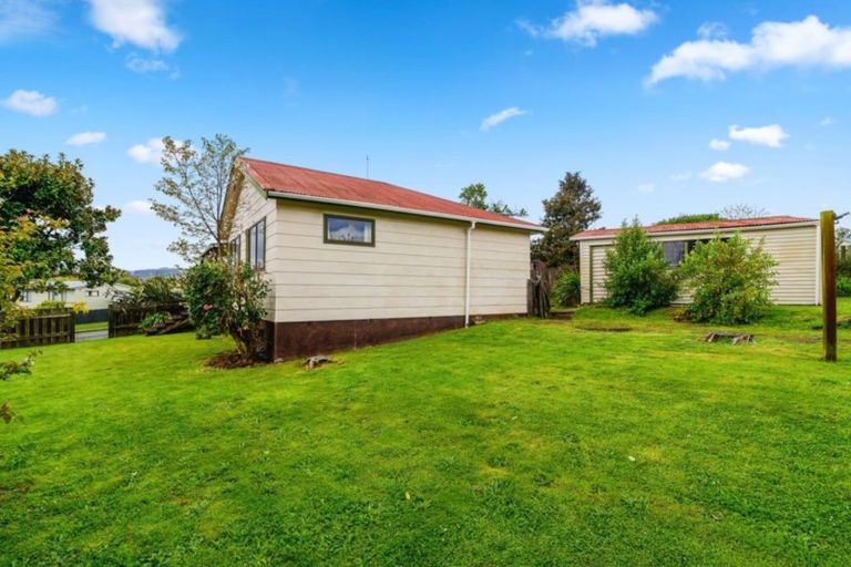 Photo of property in 20 Pohutukawa Drive, Owhata, Rotorua, 3010