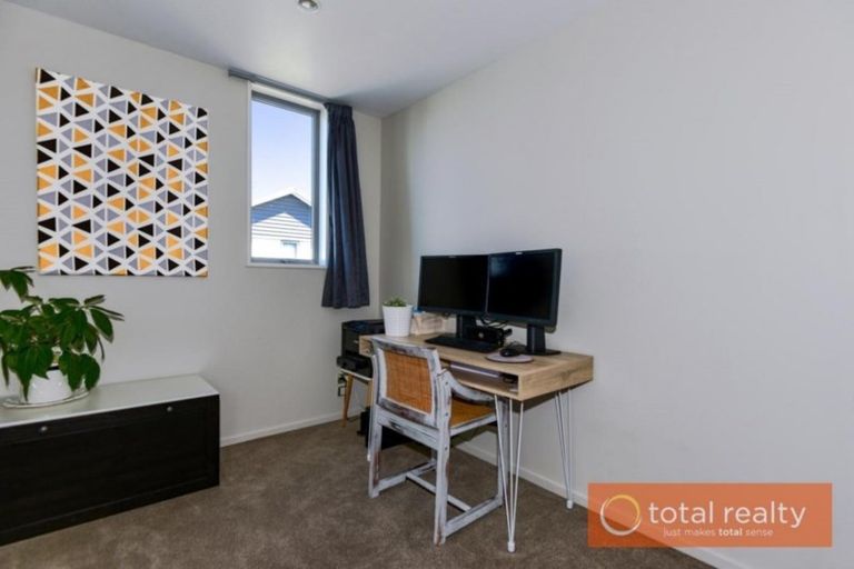 Photo of property in 5a Sienna Court, Aidanfield, Christchurch, 8025