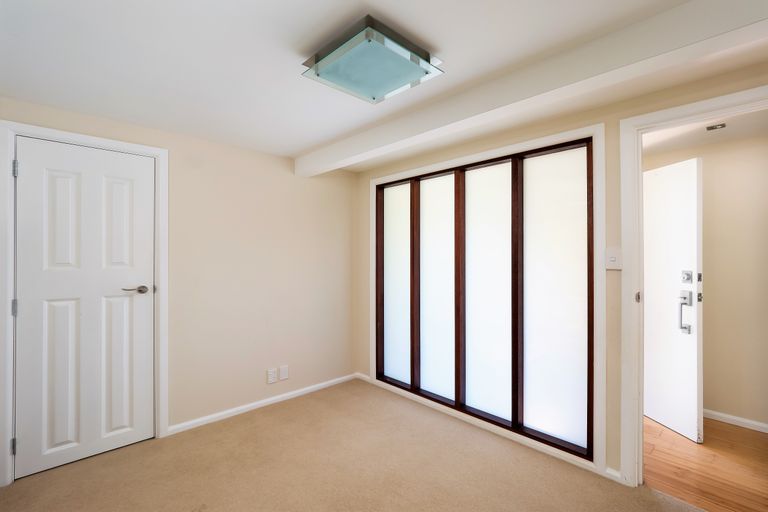 Photo of property in 27 Walkers Road, Lyttelton, 8082