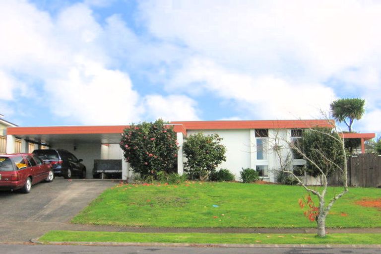 Photo of property in 10 Davita Place, Farm Cove, Auckland, 2012