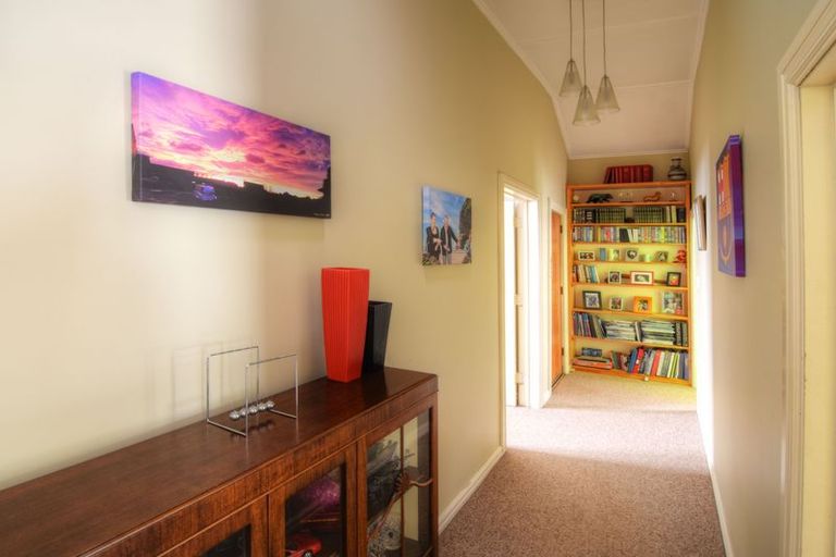 Photo of property in 52 Raglan Street, Lansdowne, Masterton, 5810