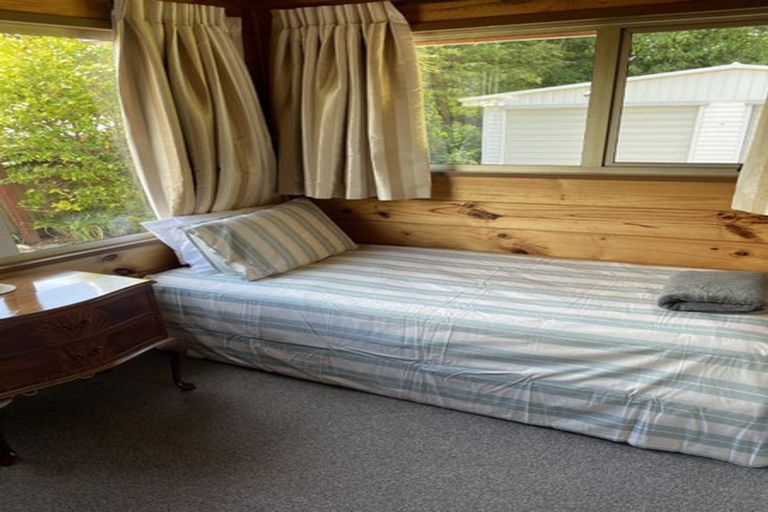 Photo of property in 14 Kereru Street, Two Mile Bay, Taupo, 3330