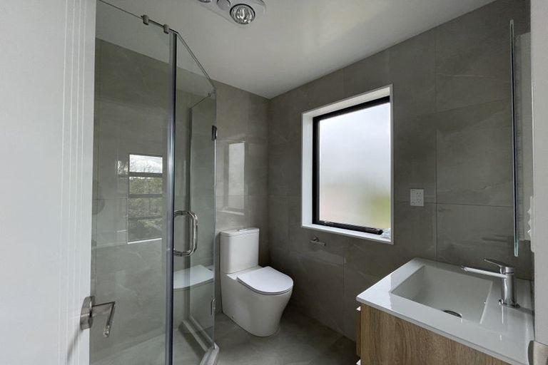 Photo of property in 11a Mawney Road, Henderson, Auckland, 0610