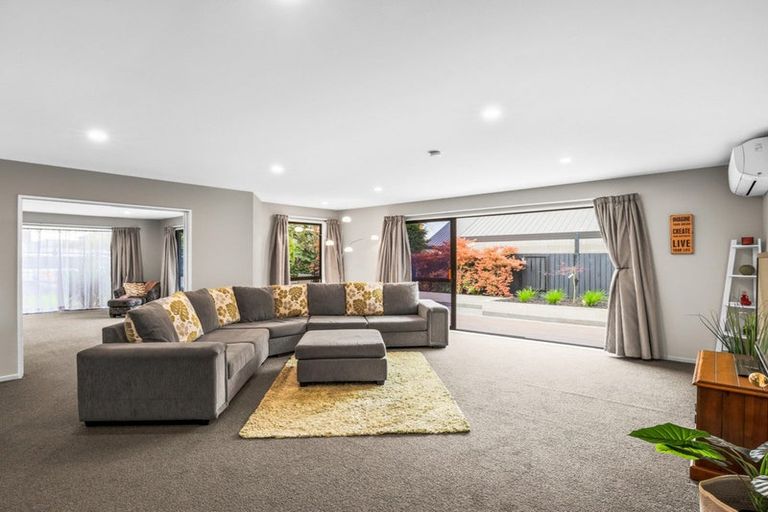 Photo of property in 3 Hunt Lane, Avondale, Christchurch, 8061