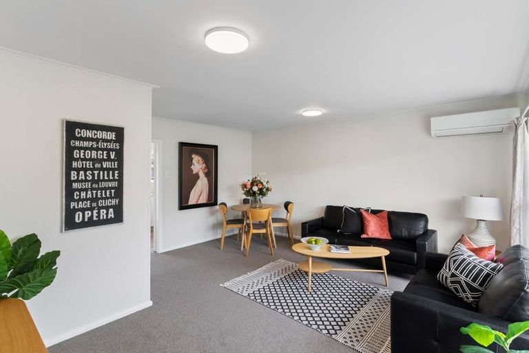 Photo of property in 2/472 Greers Road, Bishopdale, Christchurch, 8053