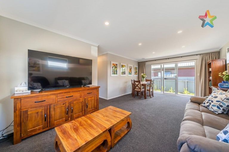 Photo of property in 2/6 Galway Street, Waterloo, Lower Hutt, 5011