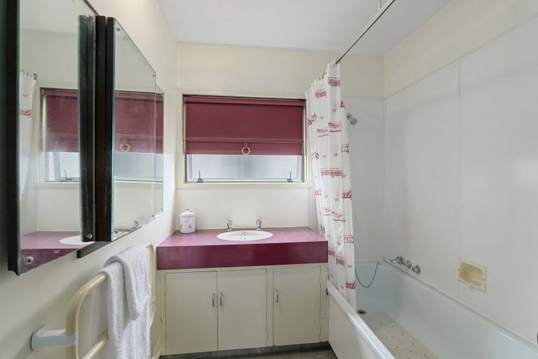 Photo of property in 2/32 Albany Street, St Albans, Christchurch, 8014