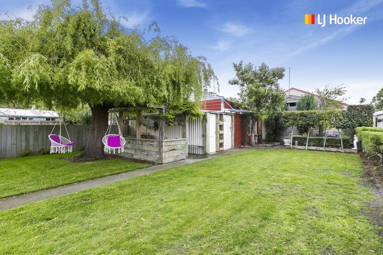 Photo of property in 376 Bay View Road, Saint Clair, Dunedin, 9012