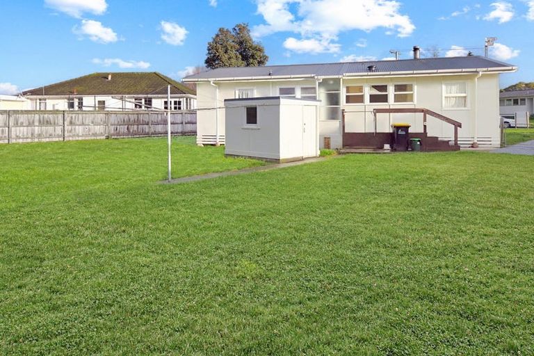 Photo of property in 42 Seddon Street, Feilding, 4702