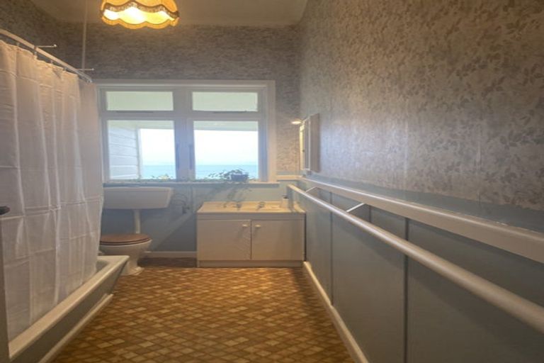 Photo of property in 1/24 Clyde Road, Bluff Hill, Napier, 4110