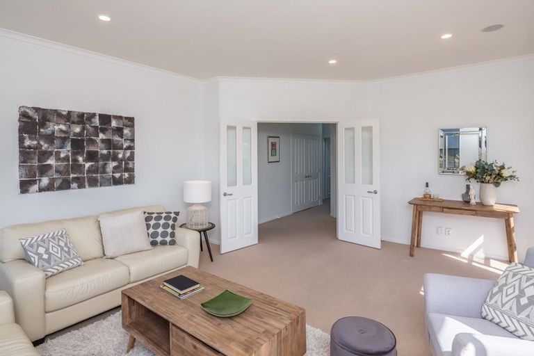 Photo of property in 90 Kentwood Drive, Woodridge, Wellington, 6037