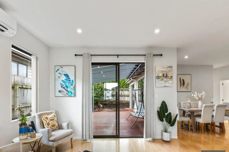 Photo of property in 13 Huahua Crescent, Papakura, 2110