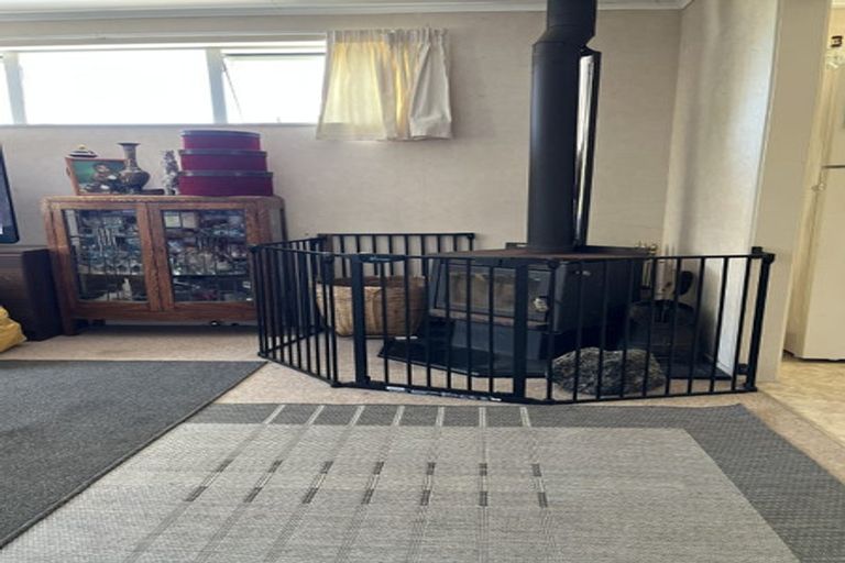 Photo of property in 11 Turquoise Place, Pukehangi, Rotorua, 3015