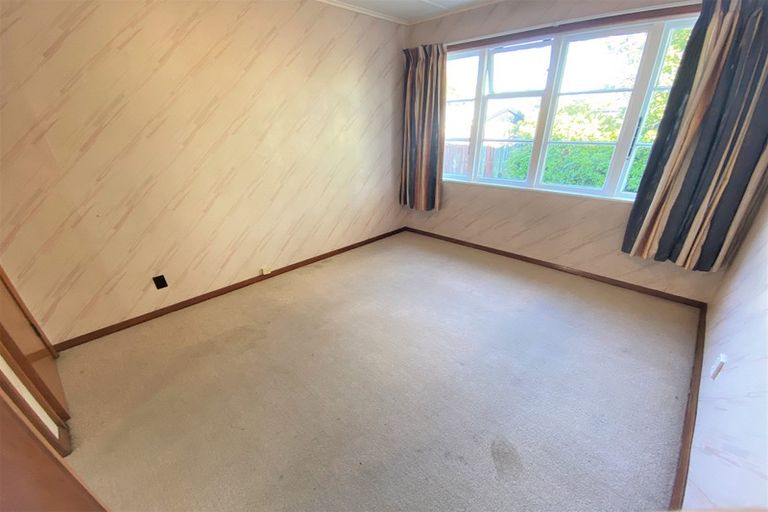 Photo of property in 33 Blighs Road, Bryndwr, Christchurch, 8053