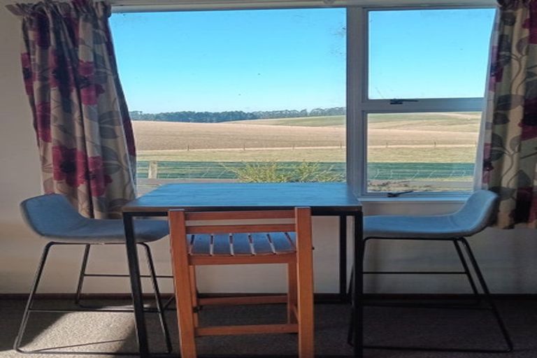 Photo of property in 86 Totara Island Road, Clifton, Balclutha, 9273