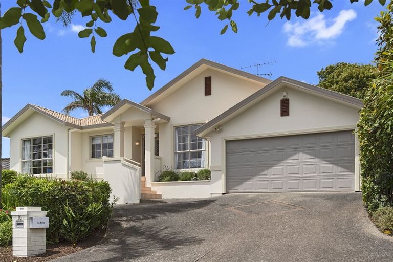 Photo of property in 10 Westminster Gardens, Unsworth Heights, Auckland, 0632