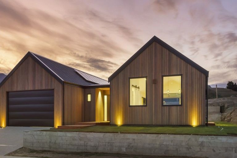 Photo of property in Northlake, 5 Cambrian Street, Wanaka, 9305